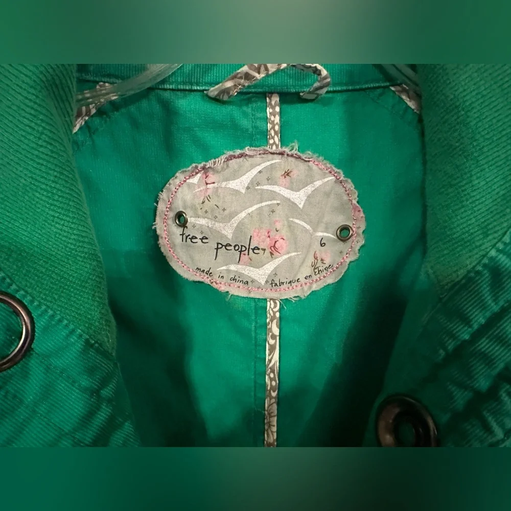 Free People Long Green Coat Size 6 Belt - Picture 2 of 5